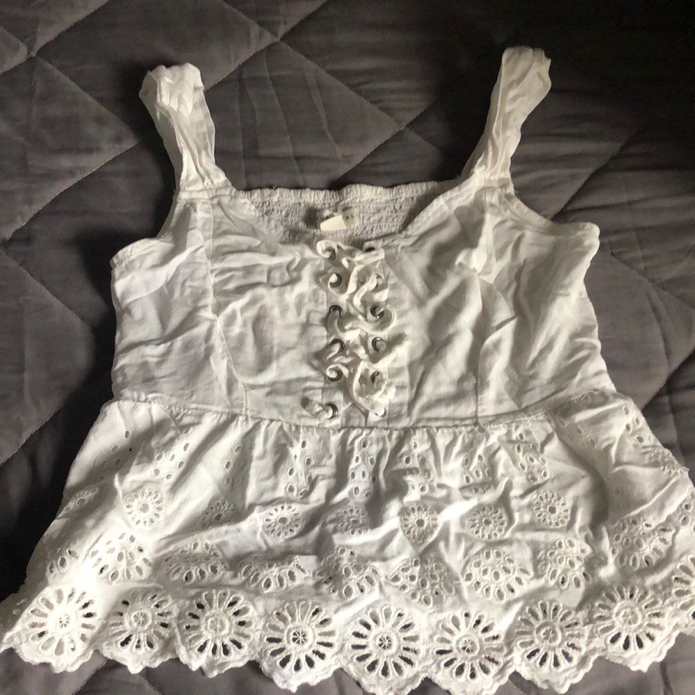 White cropped tank top